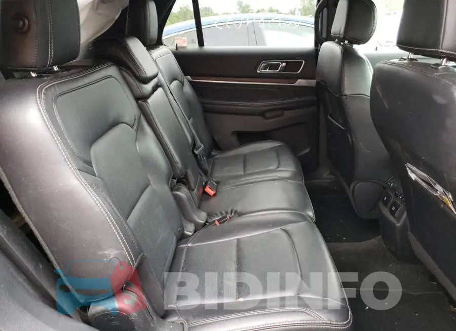 1FM5K8F80HGC92825 Photo# 11