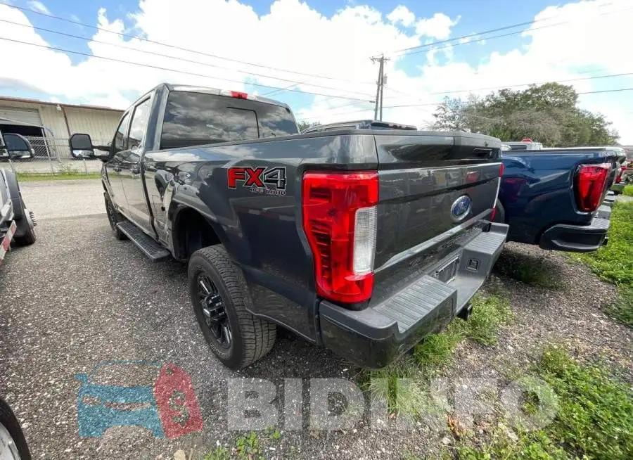 1FT7W2B60KEF37290 Photo# 3