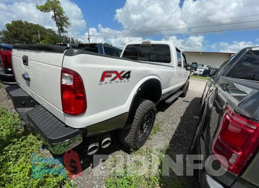 1FT8W3BTXEEA38307 Photo# 4