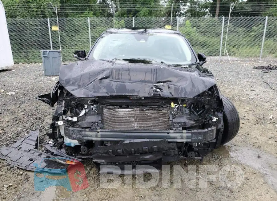 3FA6P0RUXKR204339 Photo# 5