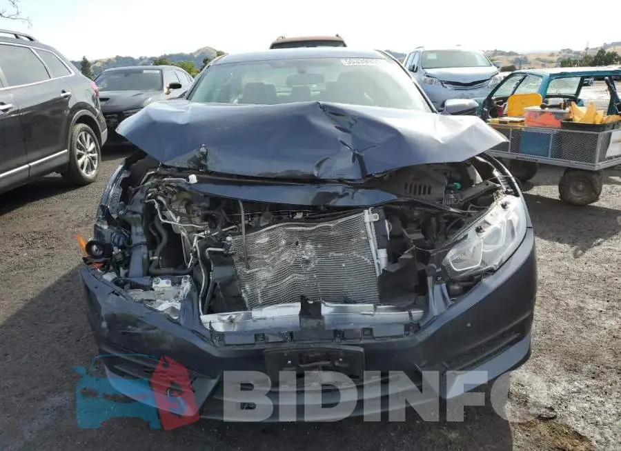 19XFC2F56HE205924 Photo# 5