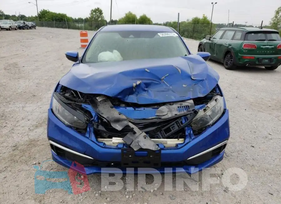 19XFC2F67KE031247 Photo# 5