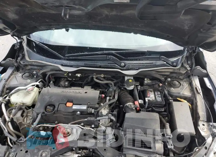 19XFC2F71JE017187 Photo# 11