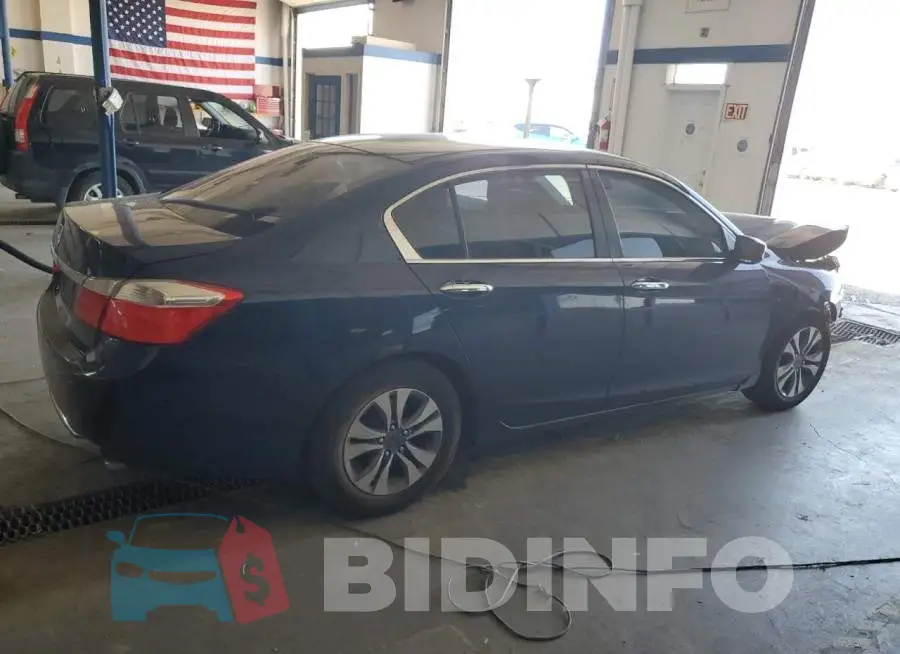 1HGCR2F32EA146807 Photo# 3