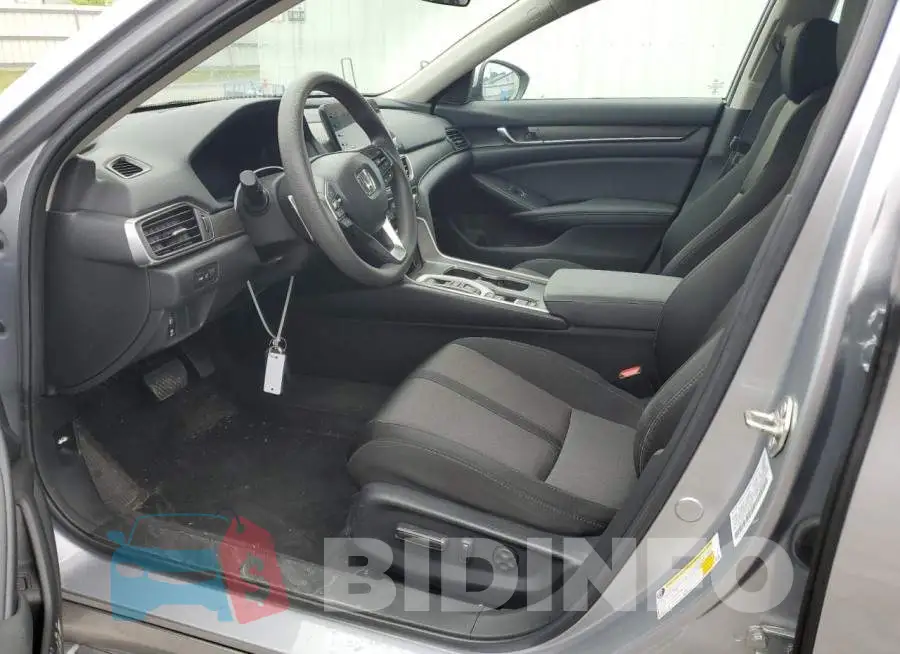 1HGCV3F44LA007205 Photo# 7