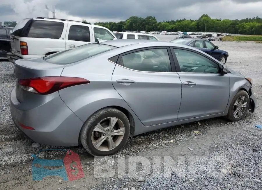 5NPDH4AE8GH783318 Photo# 3