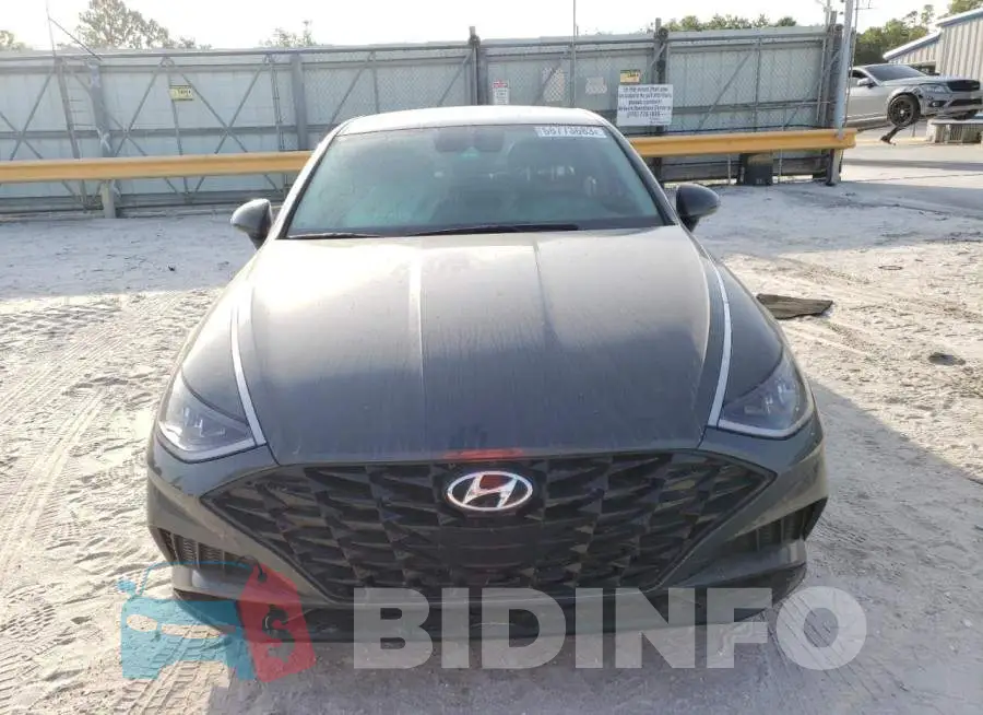 KMHL64JA2MA145921 Photo# 5