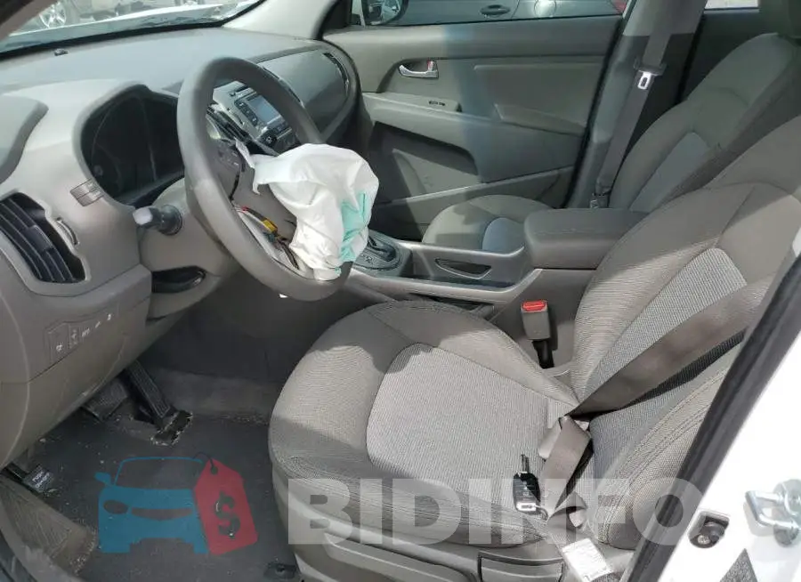 KNDPB3AC2E7617871 Photo# 7