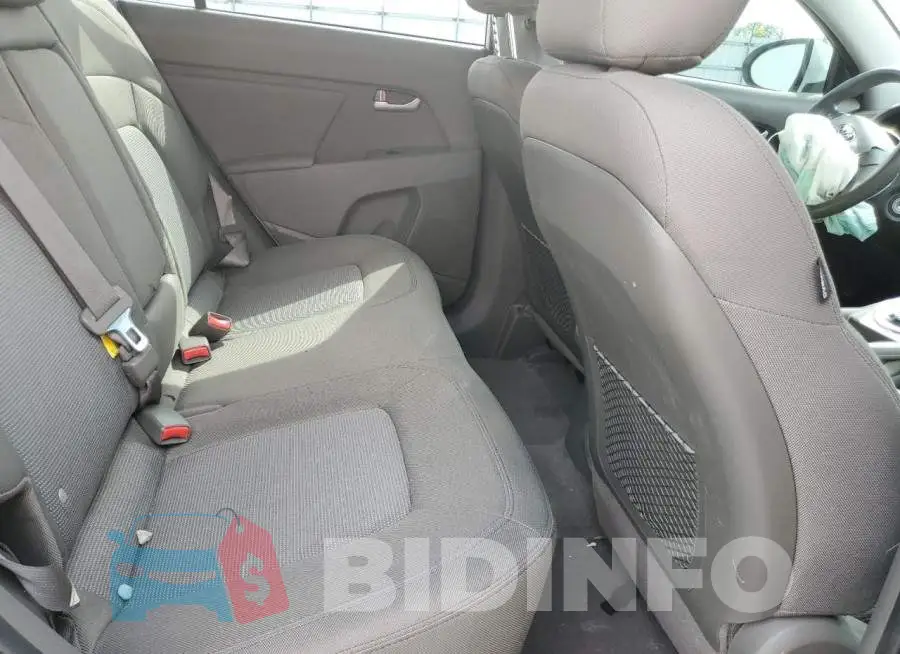 KNDPB3AC2E7617871 Photo# 11