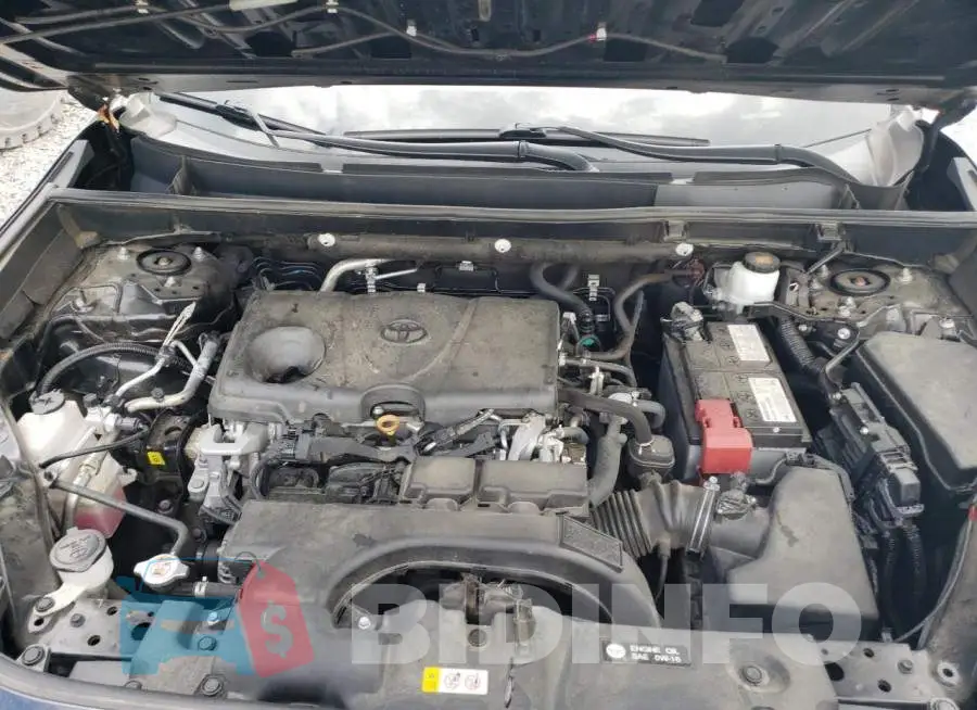 2T3F1RFV2KC040501 Photo# 11