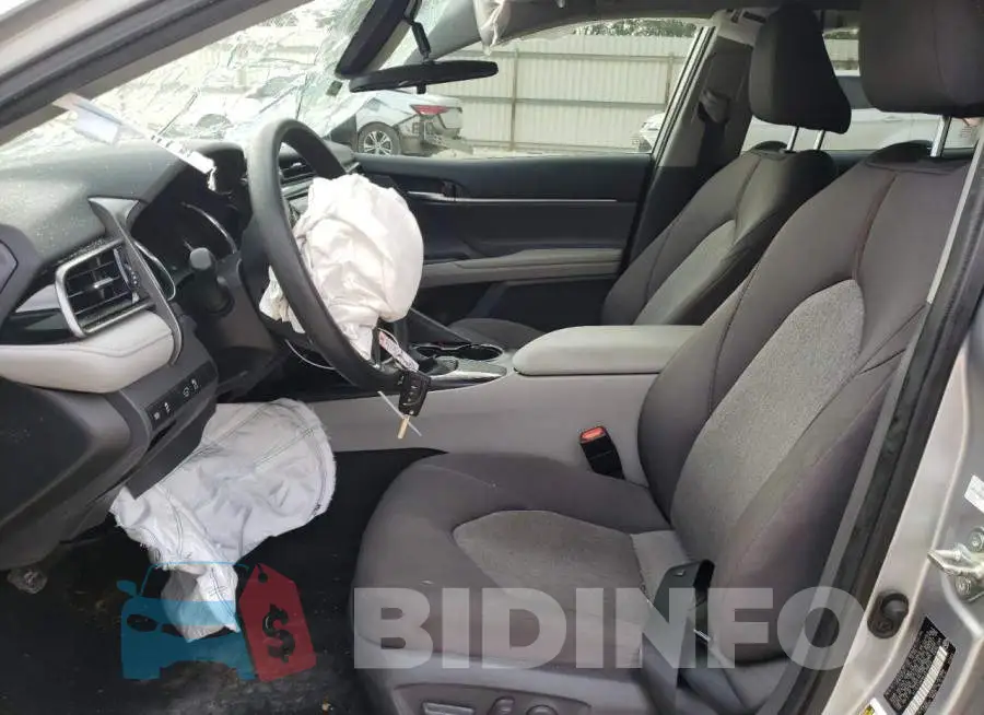 4T1C11AK8LU510623 Photo# 7