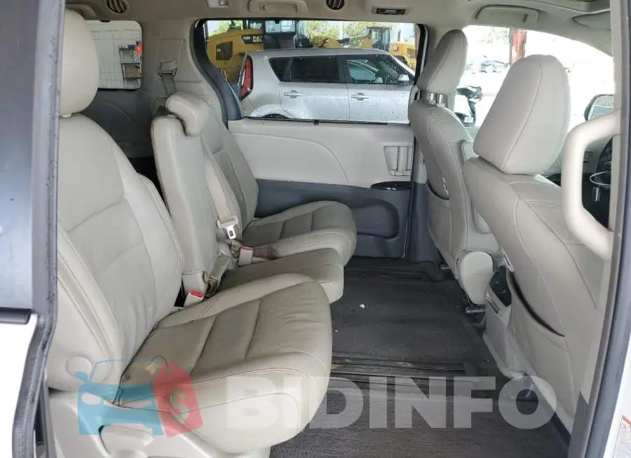 5TDYK3DC7FS565404 Photo# 11
