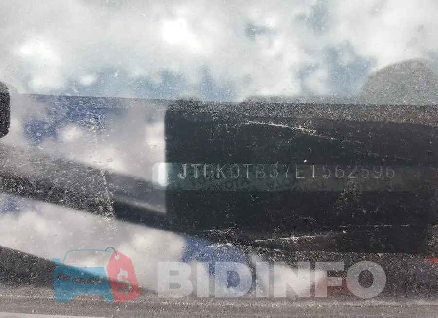 JTDKDTB37E1562596 Photo# 12