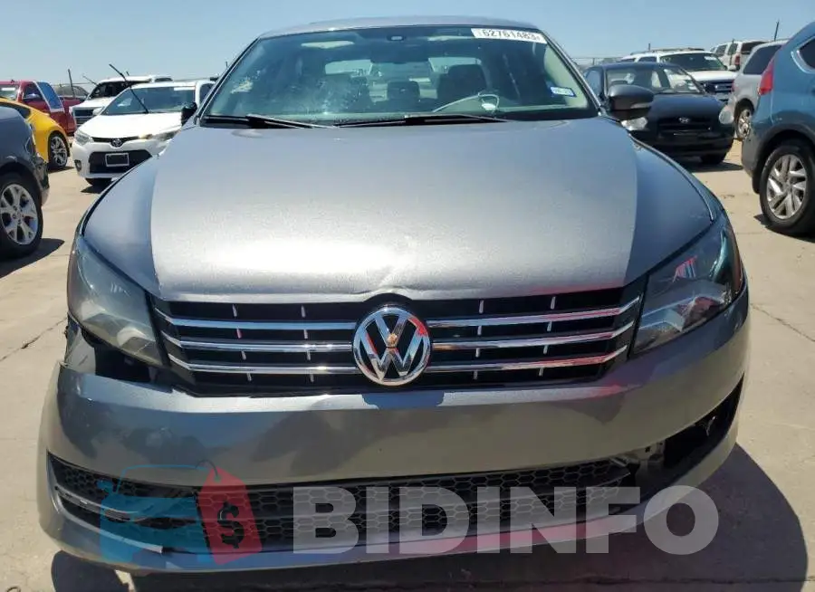 1VWBS7A32EC096155 Photo# 5