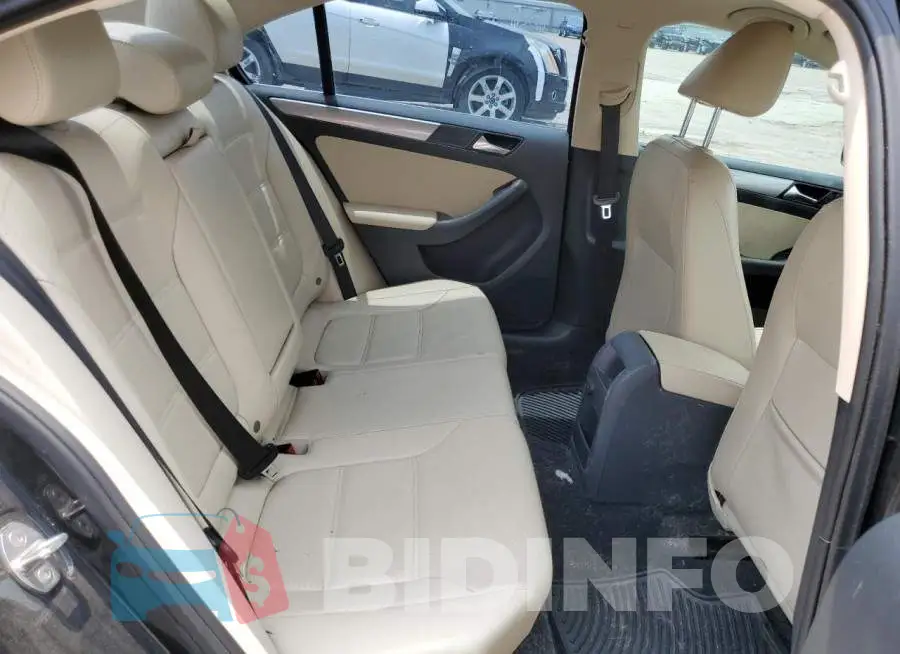 3VWDB7AJ7HM201654 Photo# 10
