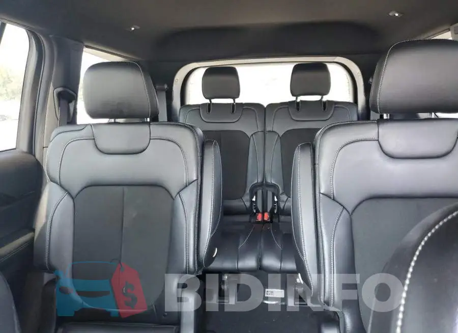1C4RJJAG3M8211206 Photo# 10