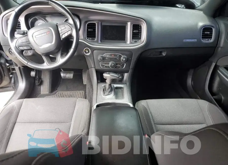 2C3CDXBG3KH658015 Photo# 8