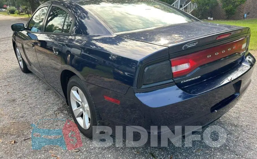 2C3CDXBG8EH112587 Photo# 3