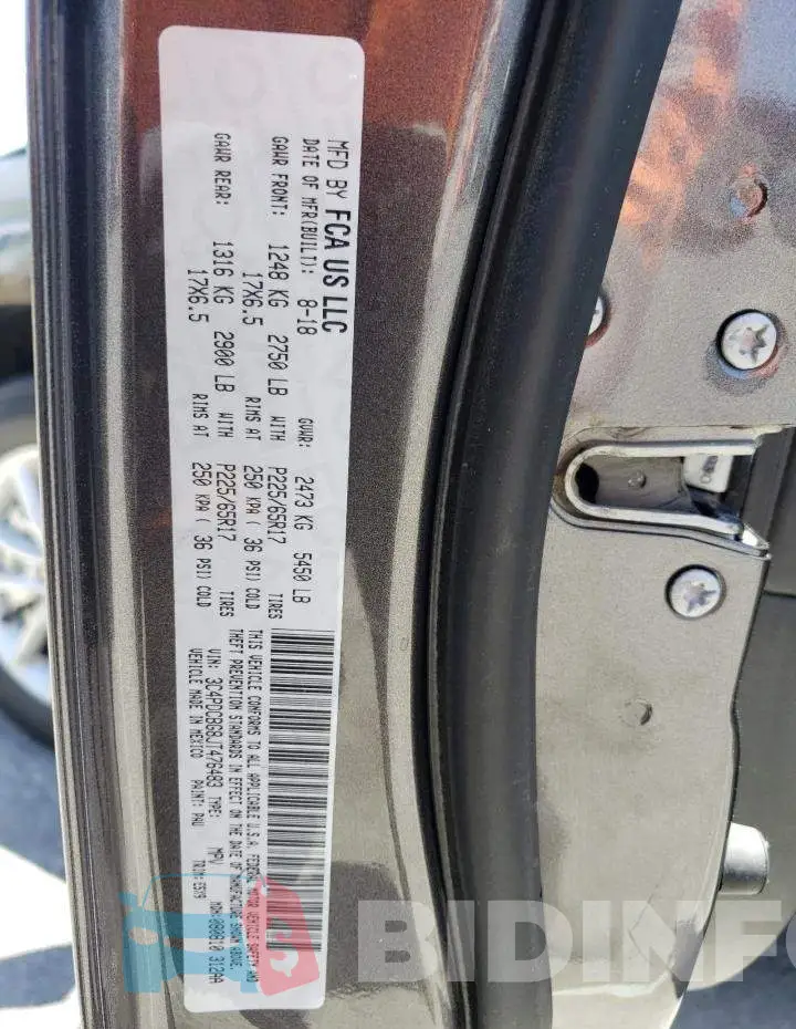 3C4PDCBG8JT476483 Photo# 13