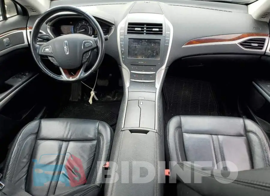 3LN6L2LU1GR631552 Photo# 8