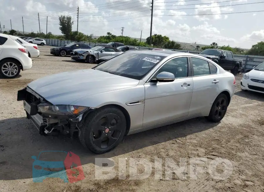 SAJAR4BG6HA970762 Photo# 1