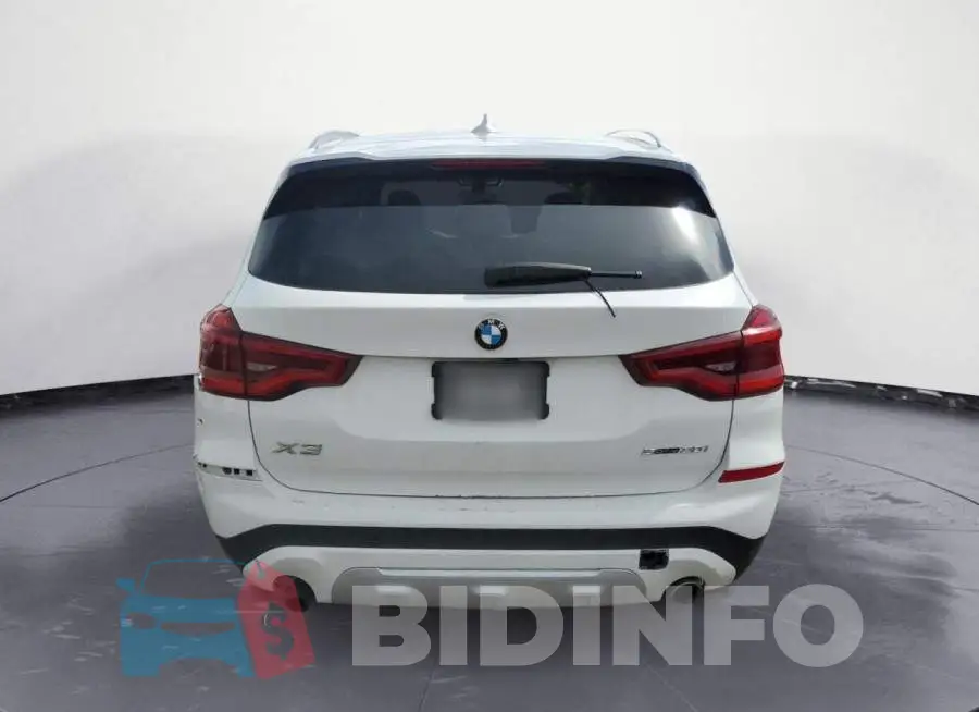 5UXTY3C09M9F61173 Photo# 6