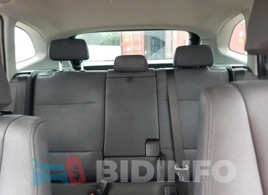 WBAVM1C50EVW53832 Photo# 10