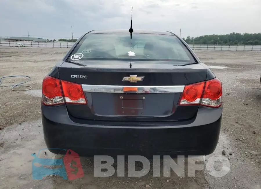 1G1PA5SH2E7143387 Photo# 6