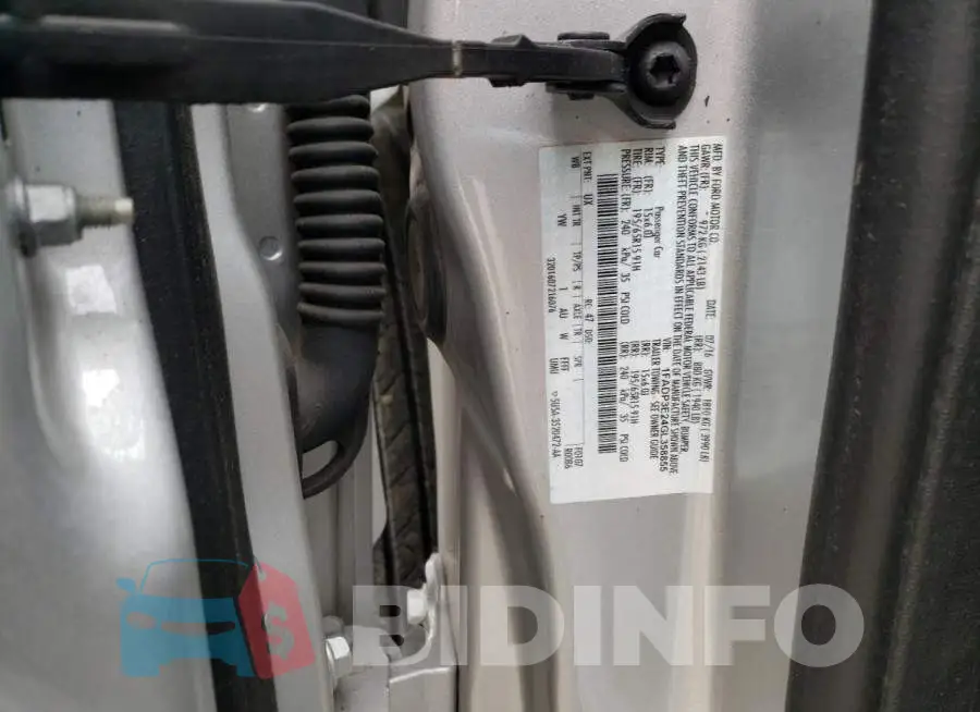 1FADP3E24GL358855 Photo# 13