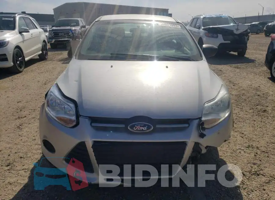 1FADP3E26EL352536 Photo# 5