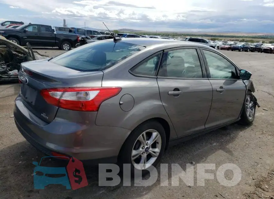 1FADP3F28EL381826 Photo# 3