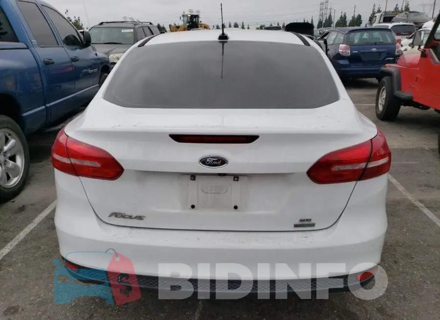 1FADP3FE5HL235916 Photo# 6