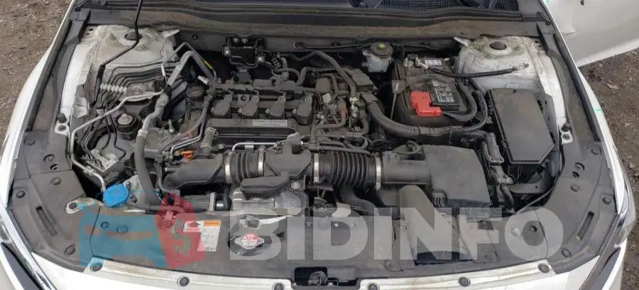 1HGCV1F52JA105014 Photo# 11