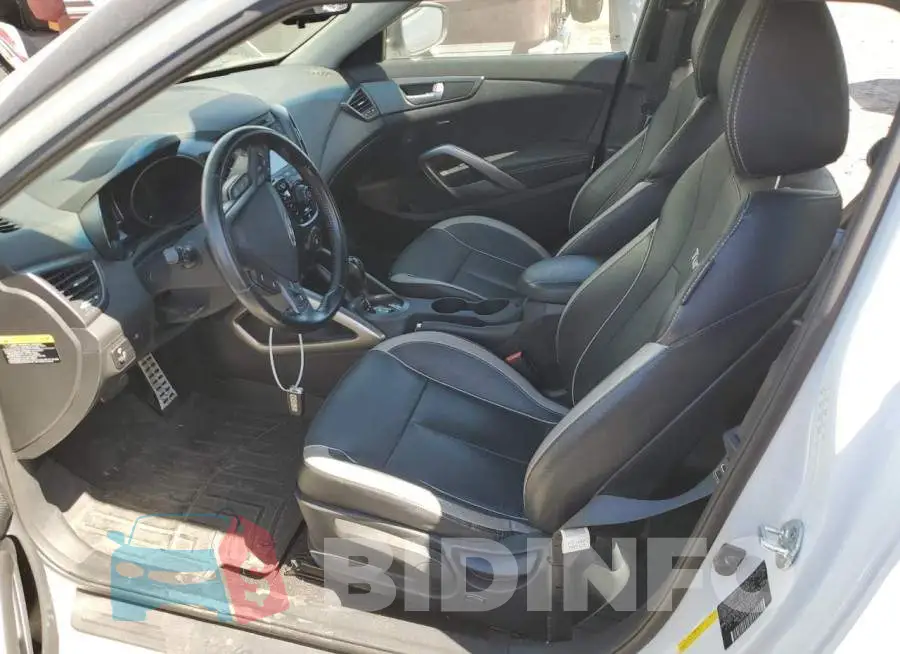 KMHTC6AE8FU226463 Photo# 7