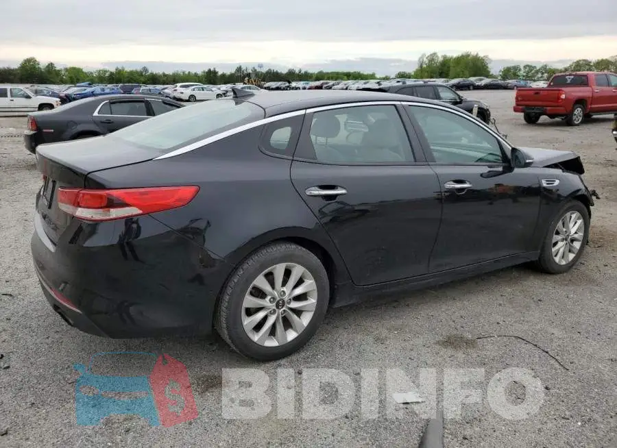 5XXGT4L39JG262893 Photo# 3
