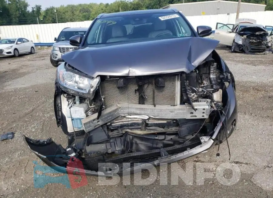 5TDJZRFH2KS564549 Photo# 5