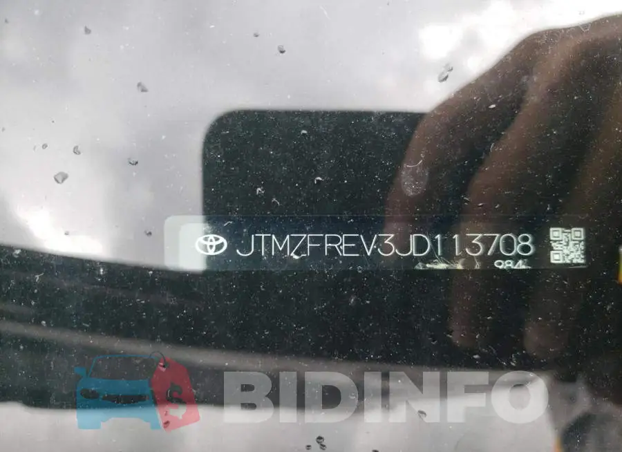 JTMZFREV3JD113708 Photo# 10