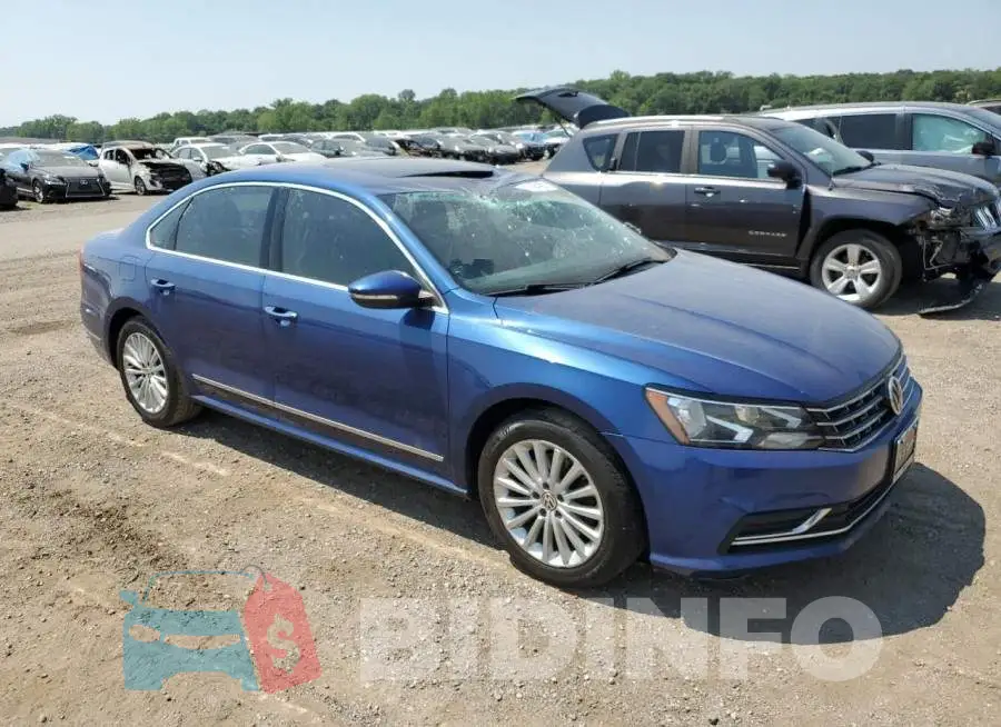 1VWBS7A31GC015259 Photo# 4