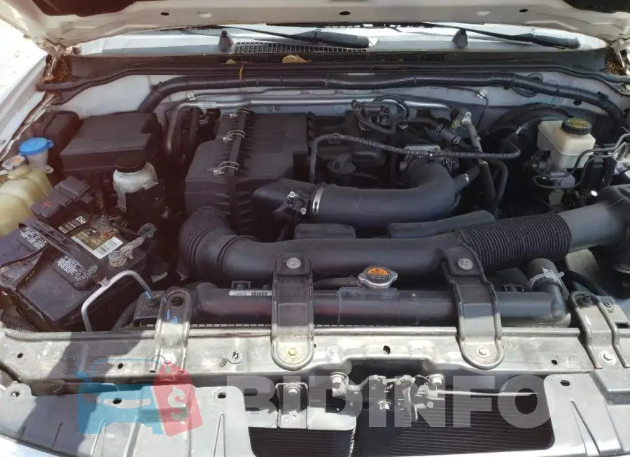 1N6BD0CT3HN734470 Photo# 11