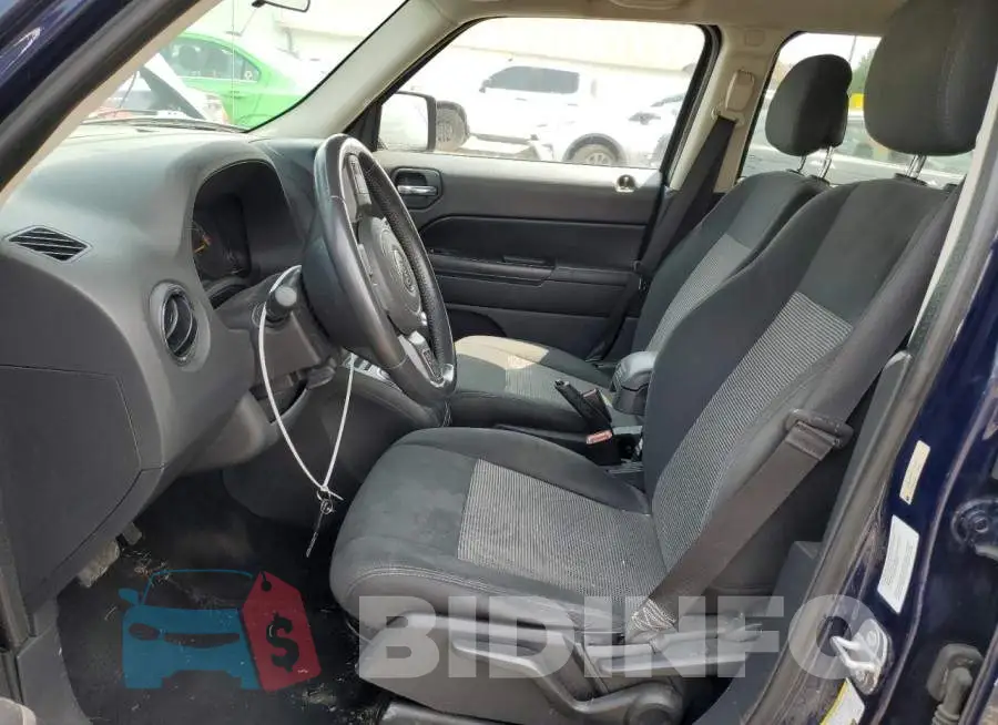 1C4NJRFB1ED792076 Photo# 7