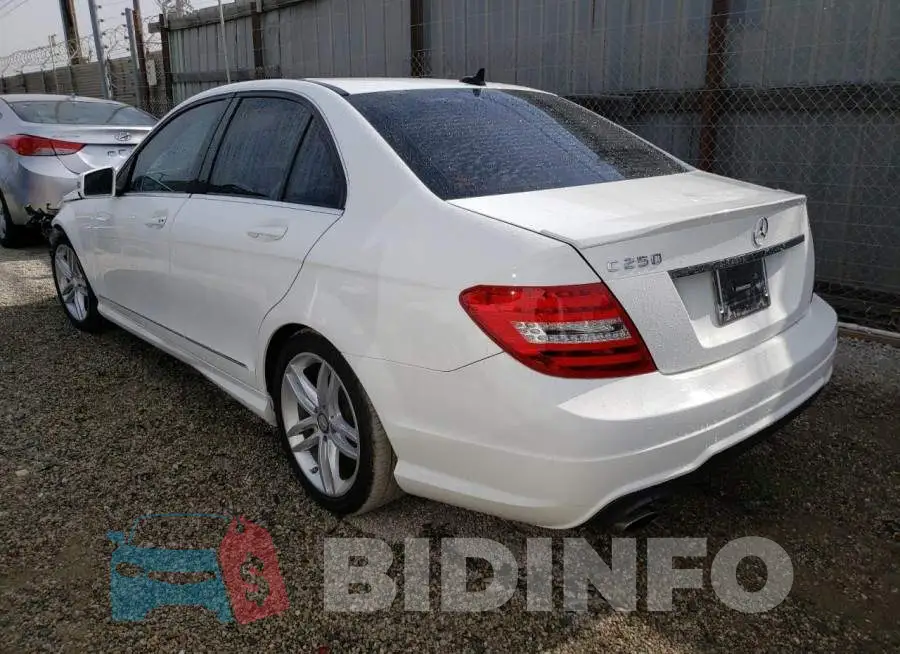 WDDGF4HB3EG252856 Photo# 2