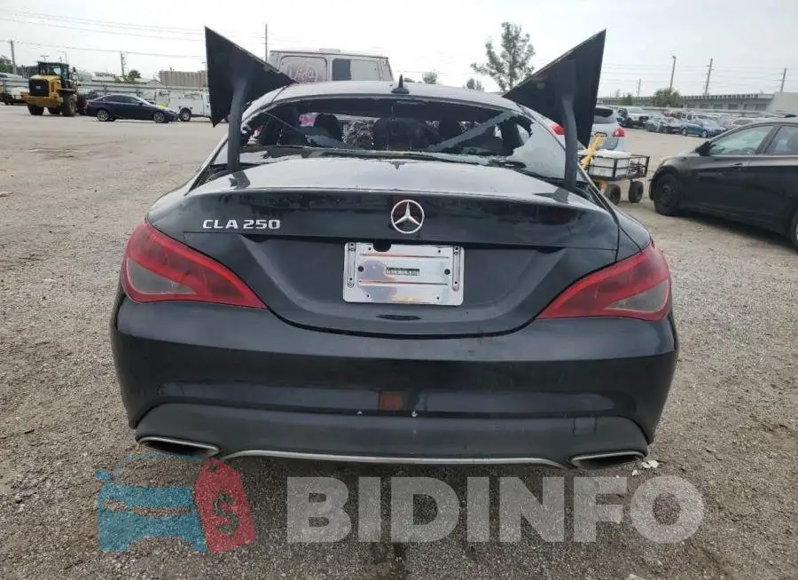 WDDSJ4EB7JN597522 Photo# 6