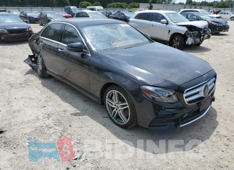 WDDZF4KB5KA522136 Photo# 4