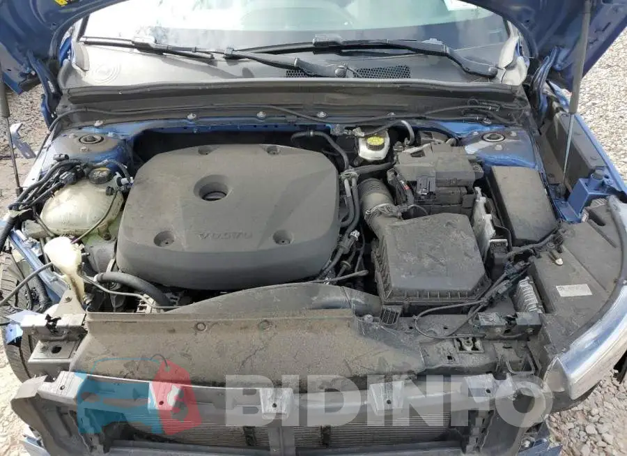YV4162UM0M2428458 Photo# 12