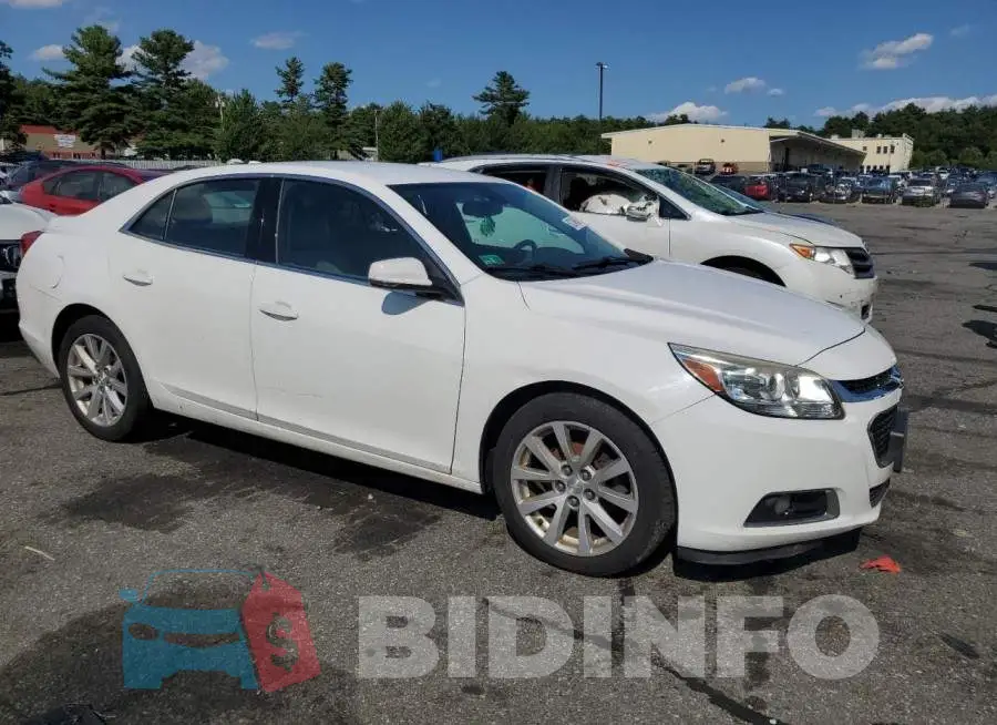1G11E5SL6EF226518 Photo# 4