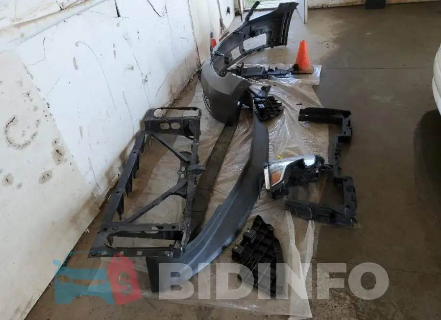 1GNSKBKC1GR288758 Photo# 13