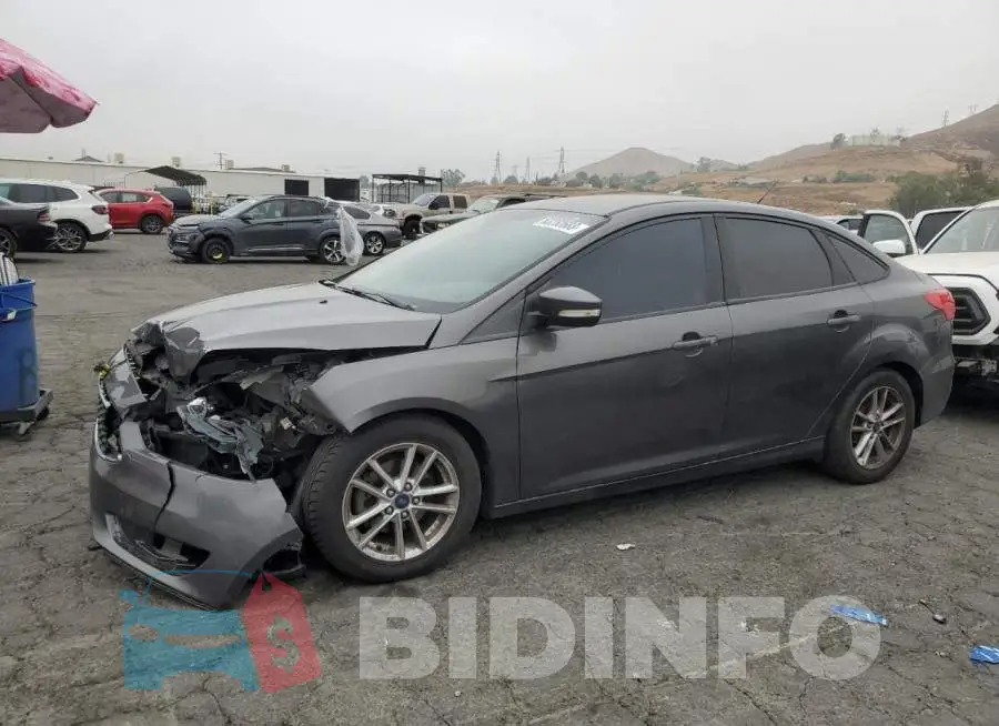 1FADP3F20GL203394 Photo# 1