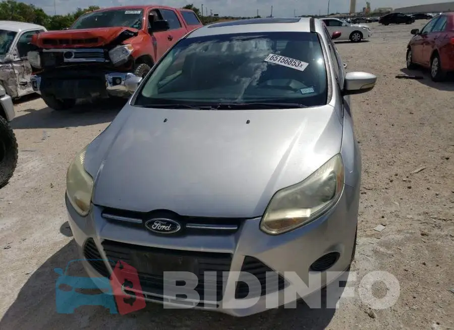 1FADP3F22EL272066 Photo# 5