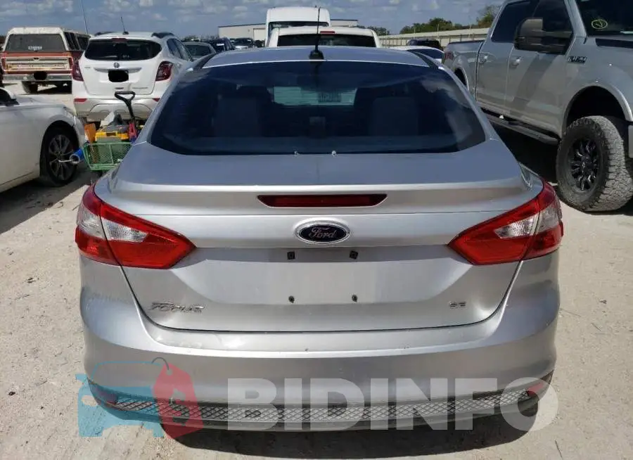 1FADP3F22EL272066 Photo# 6