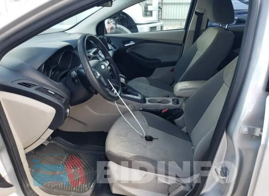 1FADP3F22EL272066 Photo# 7